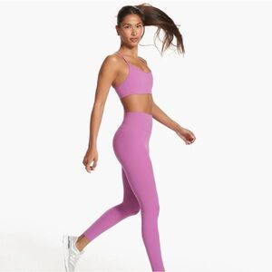 Vuori AllTheFeels (BlissBlend) Leggings; Size: Small; Color: Claret (pink)